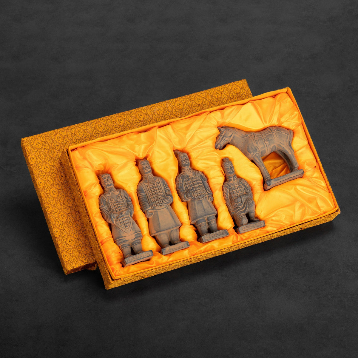 20CM Five Piece Set - CLAYARMY-Detailed view of Clayarmy's 20CM Terracotta Five-Piece Set, showcasing meticulous craftsmanship and historical authenticity.