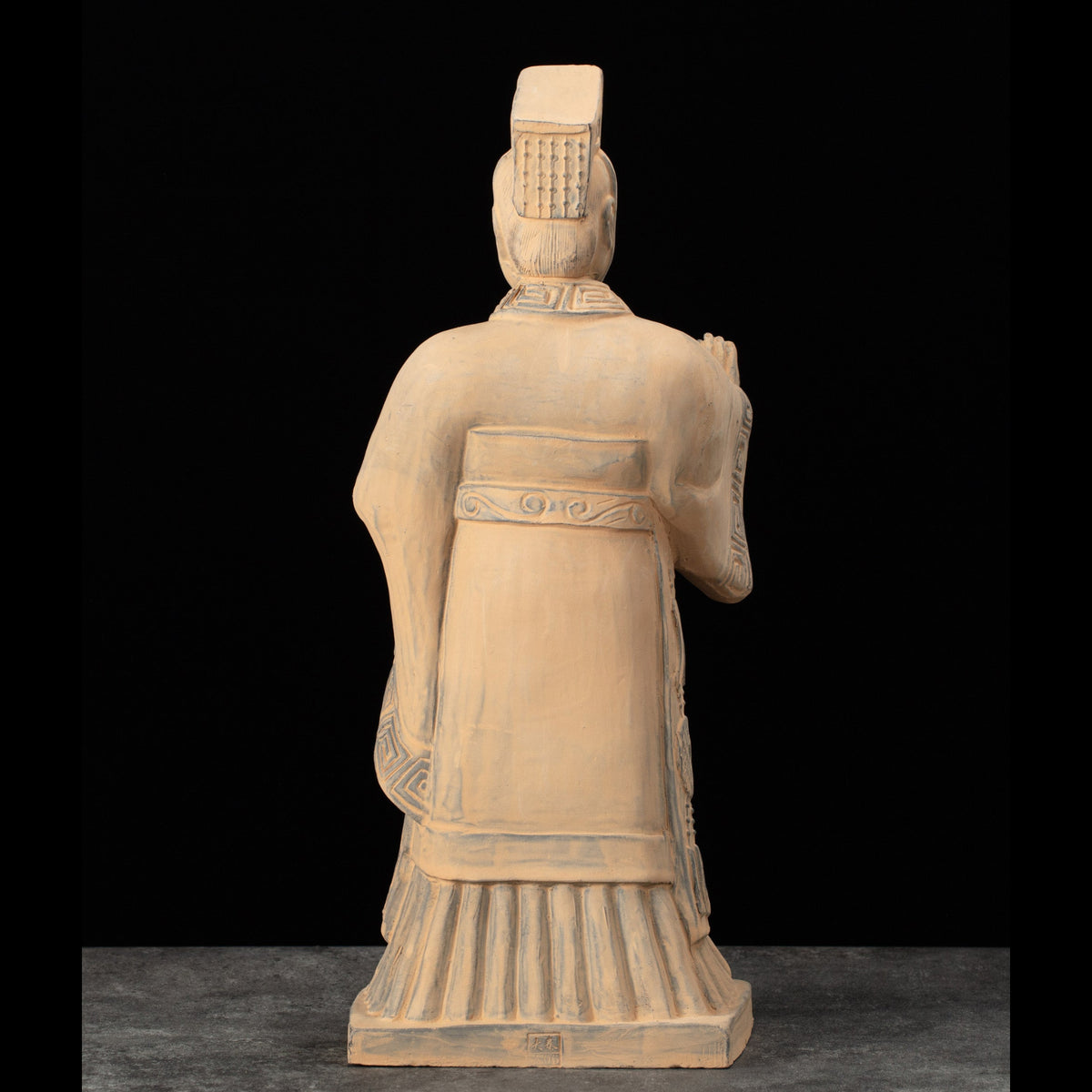 35CM Emperor - CLAYARMY -Majestic representation of Clayarmy's 35CM Emperor Qin Terracotta Warrior, a larger-than-life tribute to ancient China.