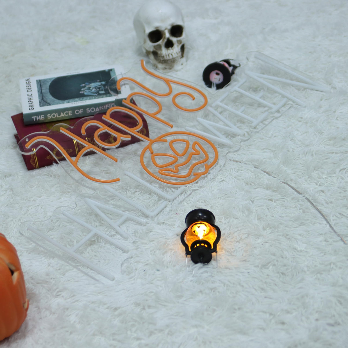 Letrero de neón de calabaza de feliz Halloween - Luz LED naranja brillante para decoración de fiesta espeluznante