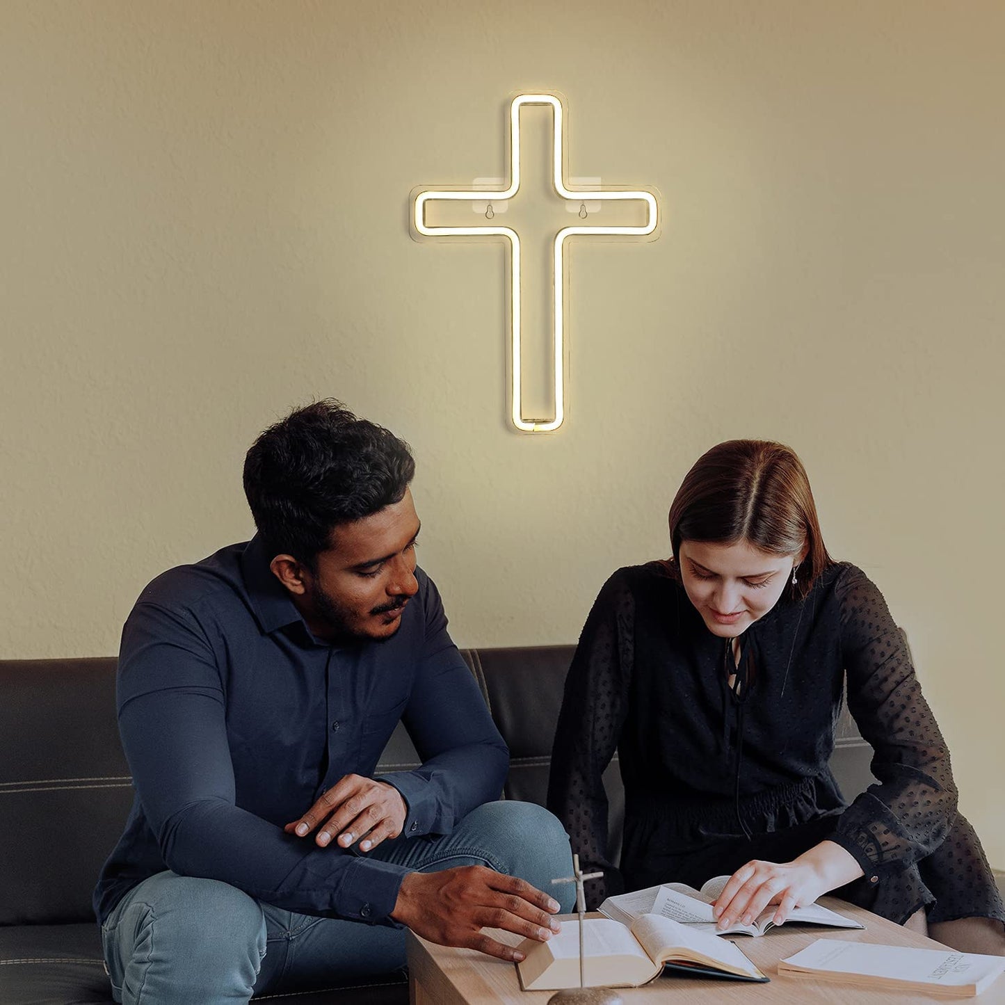 LED-Neonkreuz – Warmweißes dekoratives Nachtschild