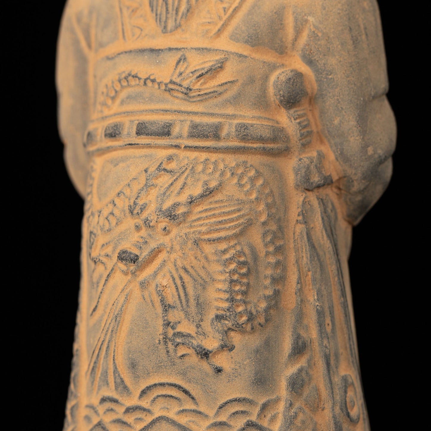 15CM Emperor - CLAYARMY -Artistic portrayal of Clayarmy's 15CM Emperor Qin Terracotta Warrior, embodying the cultural richness of ancient China.