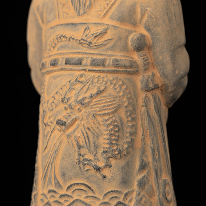 15CM Emperor - CLAYARMY -Artistic portrayal of Clayarmy's 15CM Emperor Qin Terracotta Warrior, embodying the cultural richness of ancient China.