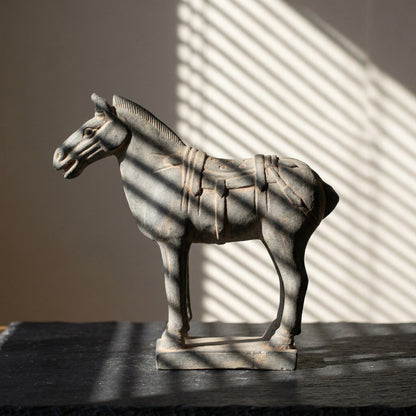 15CM Horse - CLAYARMY -Side view showcasing the lifelike features and craftsmanship of our 15CM Clayarmy Terracotta Horse.