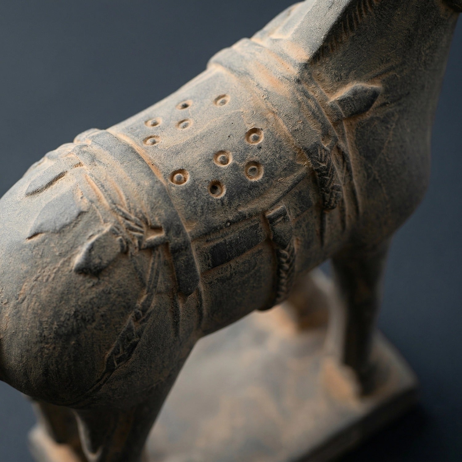 15CM Horse - CLAYARMY -Side view showcasing the lifelike features and craftsmanship of our 15CM Clayarmy Terracotta Horse.