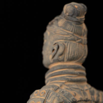 15CM Kneeling Archer - CLAYARMY-Top-down view highlighting the overall composition and craftsmanship of the 15CM Kneeling Archer.