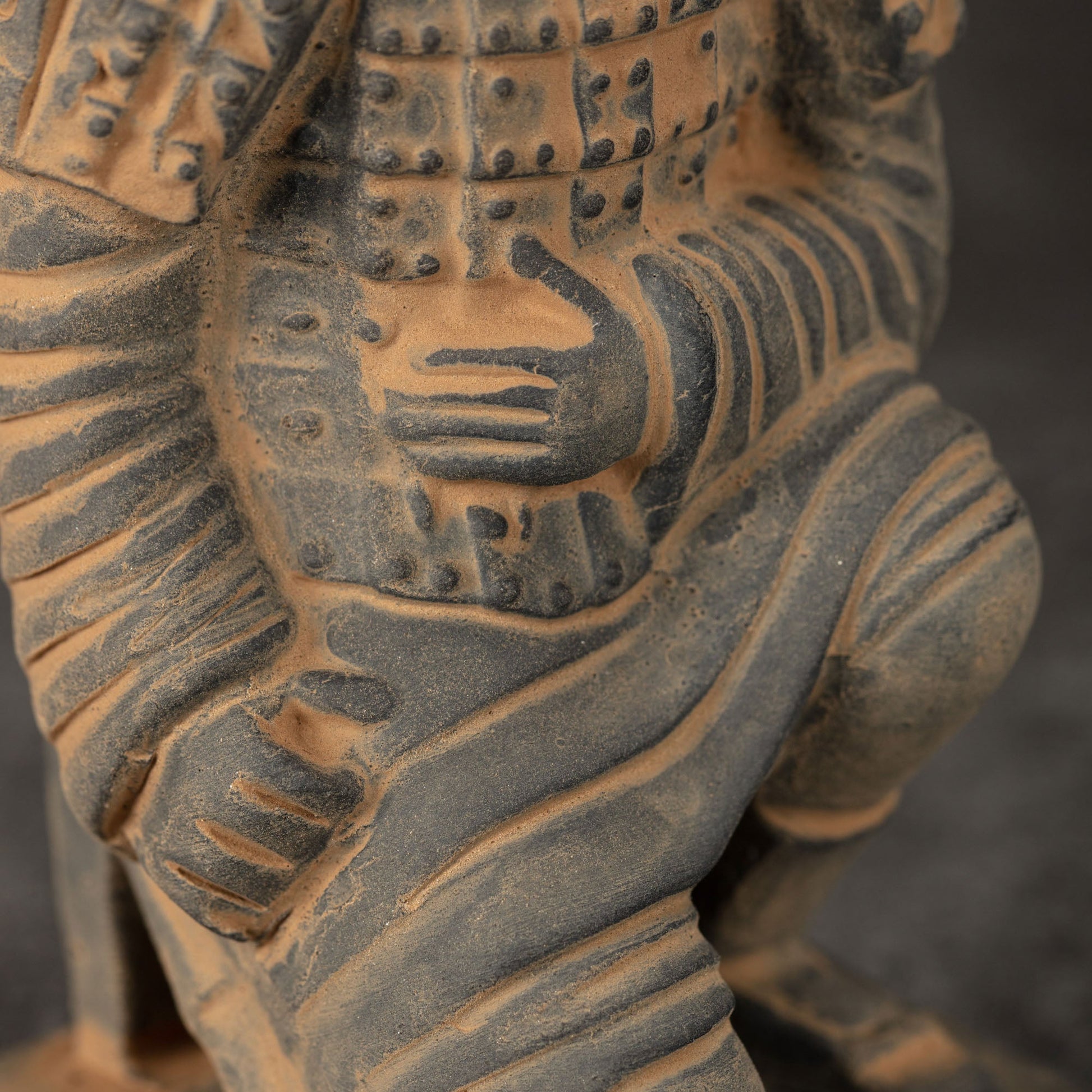 15CM Kneeling Archer - CLAYARMY-Top-down view highlighting the overall composition and craftsmanship of the 15CM Kneeling Archer.