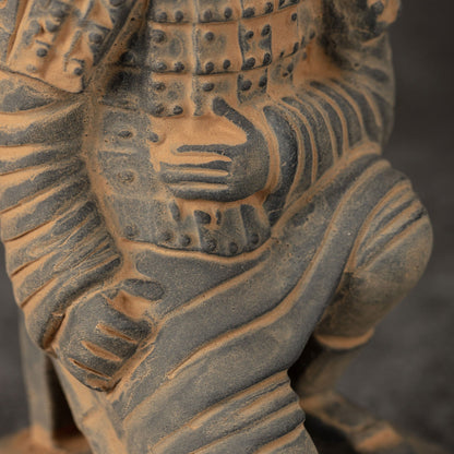 15CM Kneeling Archer - CLAYARMY-Top-down view highlighting the overall composition and craftsmanship of the 15CM Kneeling Archer.