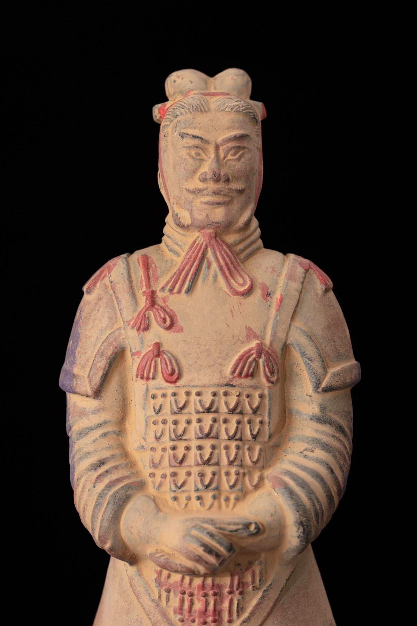 20CM Painted General - CLAYARMY-Artistic Expression: Close-up of the 20CM Painted General figurine, highlighting the artistic expression in the paint detailing, bringing the figurine to life.