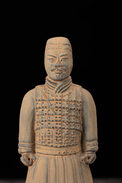 15CM Cavalryman - CLAYARMY-Detailed shot of the 15CM Cavalryman figurine's armor, highlighting the meticulous craftsmanship and historical accuracy.