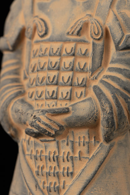 15CM General - CLAYARMY-Weaponry Mastery: Detailed view of the 15CM General's long sword, showcasing mastery in weaponry and emphasizing the importance of military skill.