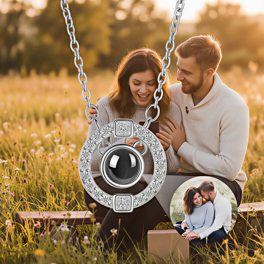 Sparkling Crystal Photo Locket - Personalized Keepsake Jewelry with Custom Picture