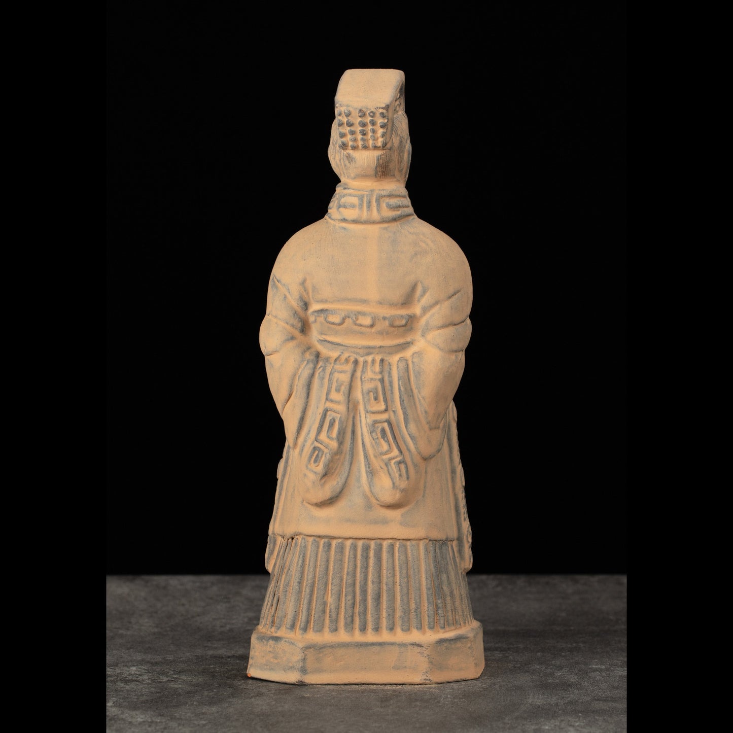 20CM Emperor - CLAYARMY -Back view of Clayarmy's 20CM Emperor Qin Terracotta Warrior, showcasing the detailed craftsmanship of the armor.
