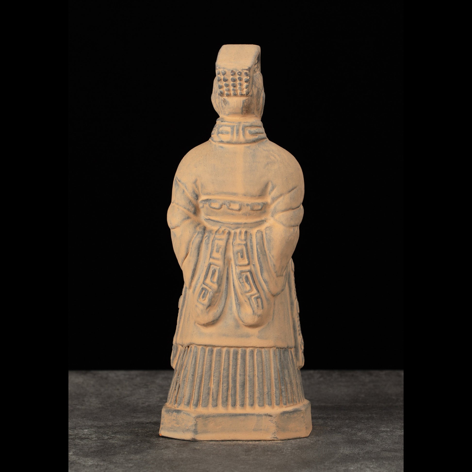 20CM Emperor - CLAYARMY -Back view of Clayarmy's 20CM Emperor Qin Terracotta Warrior, showcasing the detailed craftsmanship of the armor.