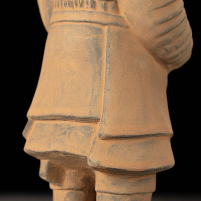 20CM General - CLAYARMY-Fierce Warrior's Gaze: Gaze into the fierce and determined eyes of the 20CM General figurine, capturing the essence of a high-ranking military official.