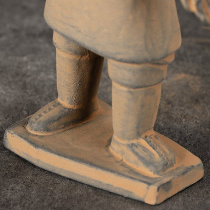 20CM Standing Archer - CLAYARMY-Zoomed-in image of the 20CM Standing Archer figurine's face, revealing the expressive features and fine craftsmanship.