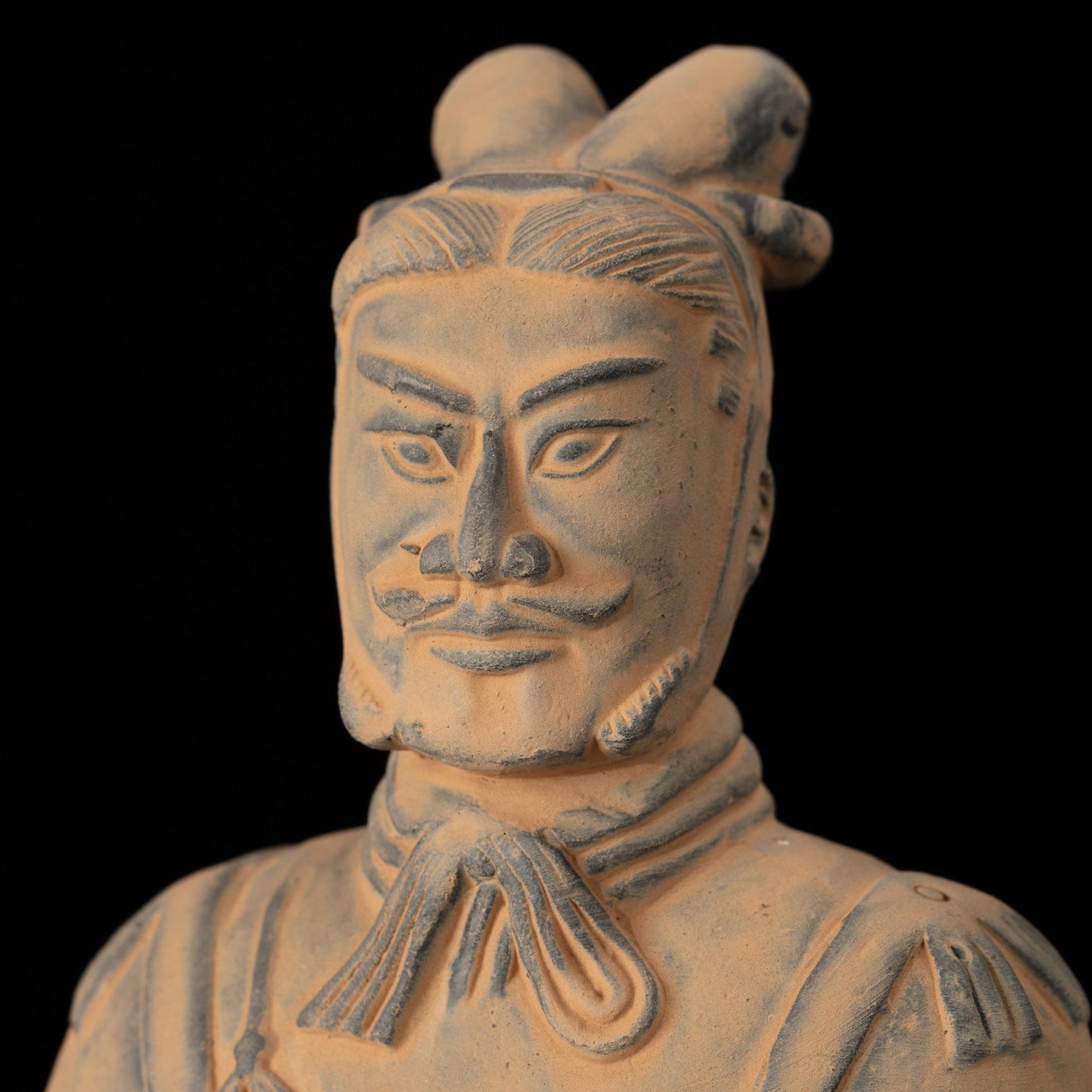 25CM General - CLAYARMY-Meticulous Detailing: Frontal perspective of the 25CM Terracotta Army General, emphasizing meticulous detailing in the sculpting of facial features and armor.