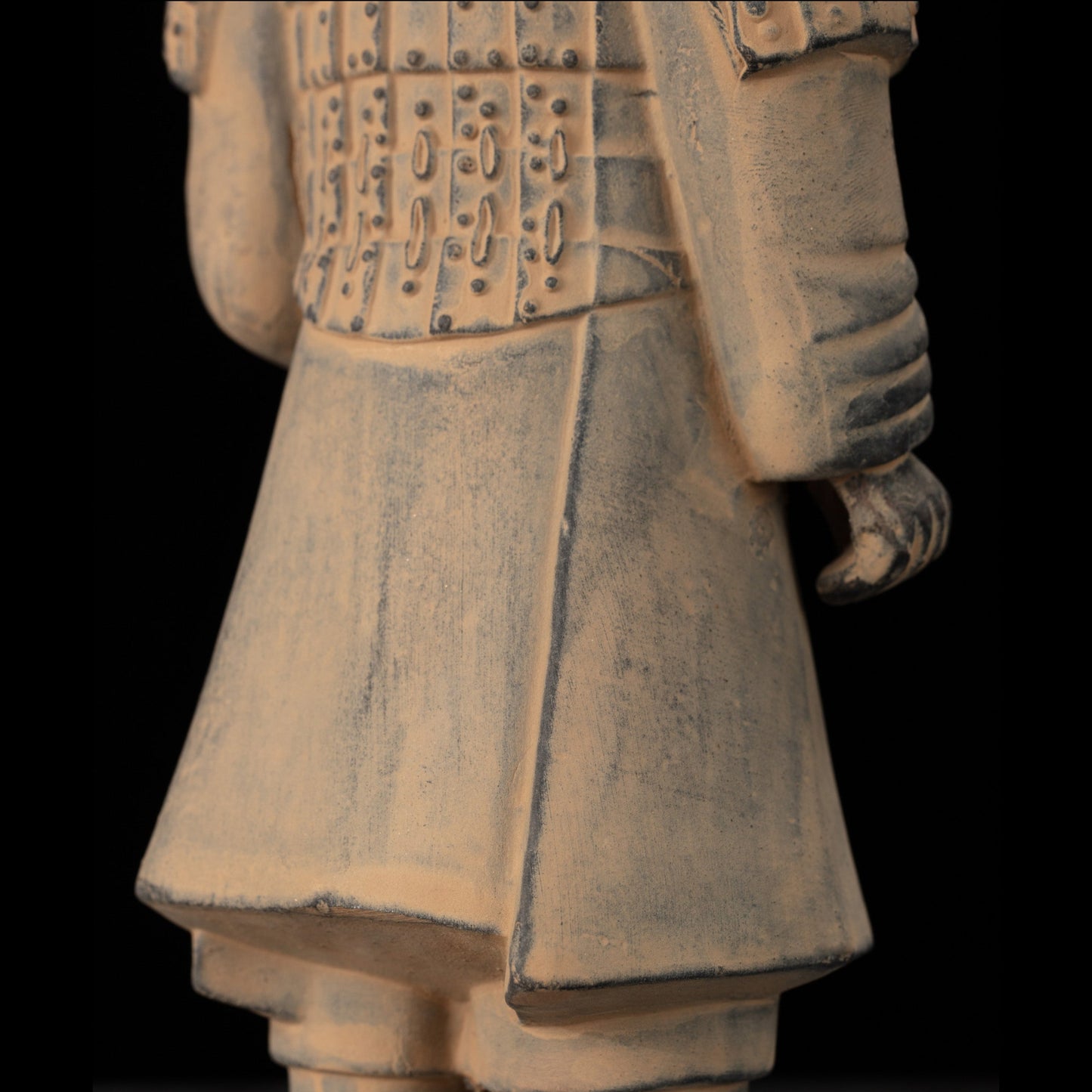 25CM Soldier - CLAYARMY-25CM Terracotta Soldier Figurine Close-up
