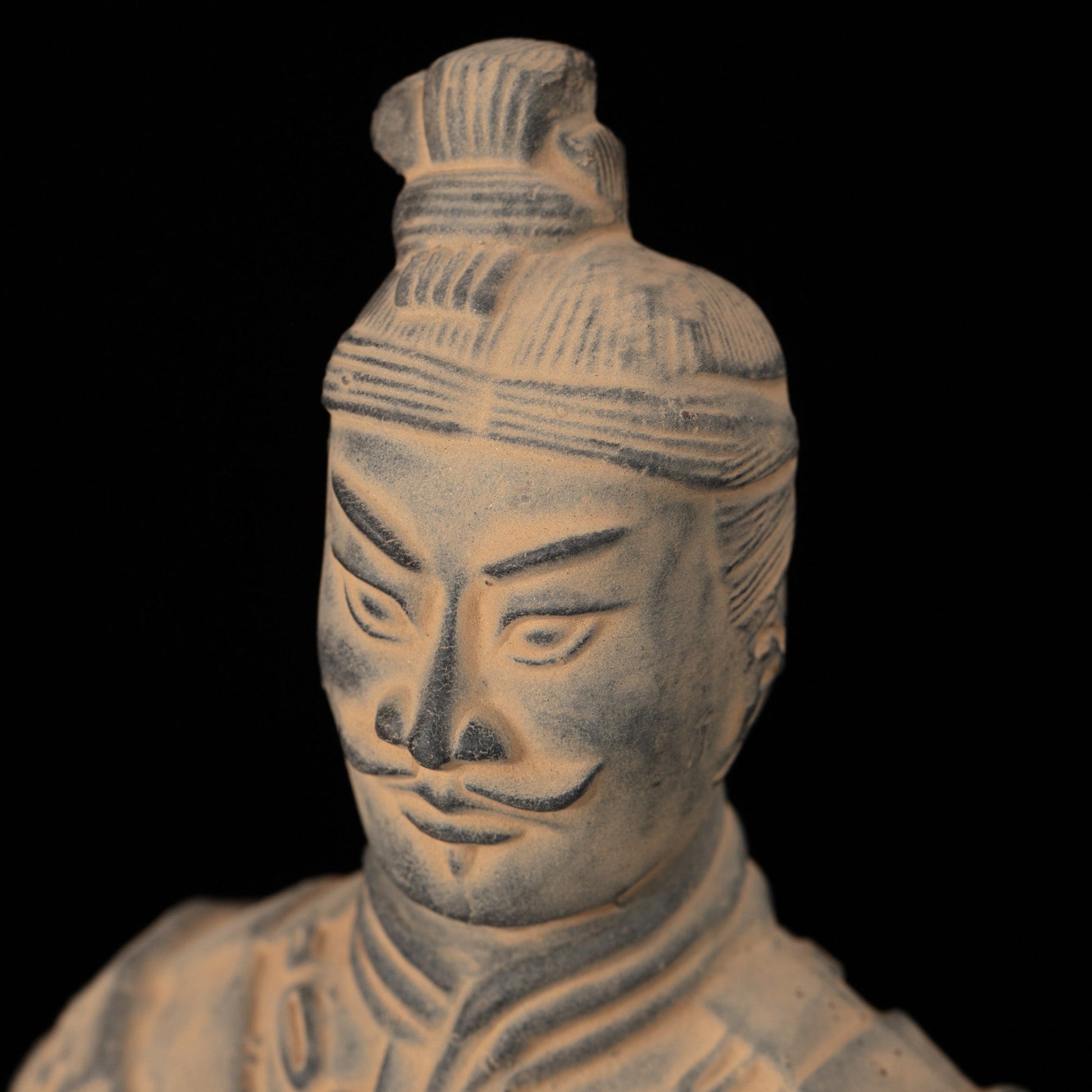 25CM Soldier - CLAYARMY-25CM Terracotta Soldier Figurine Close-up