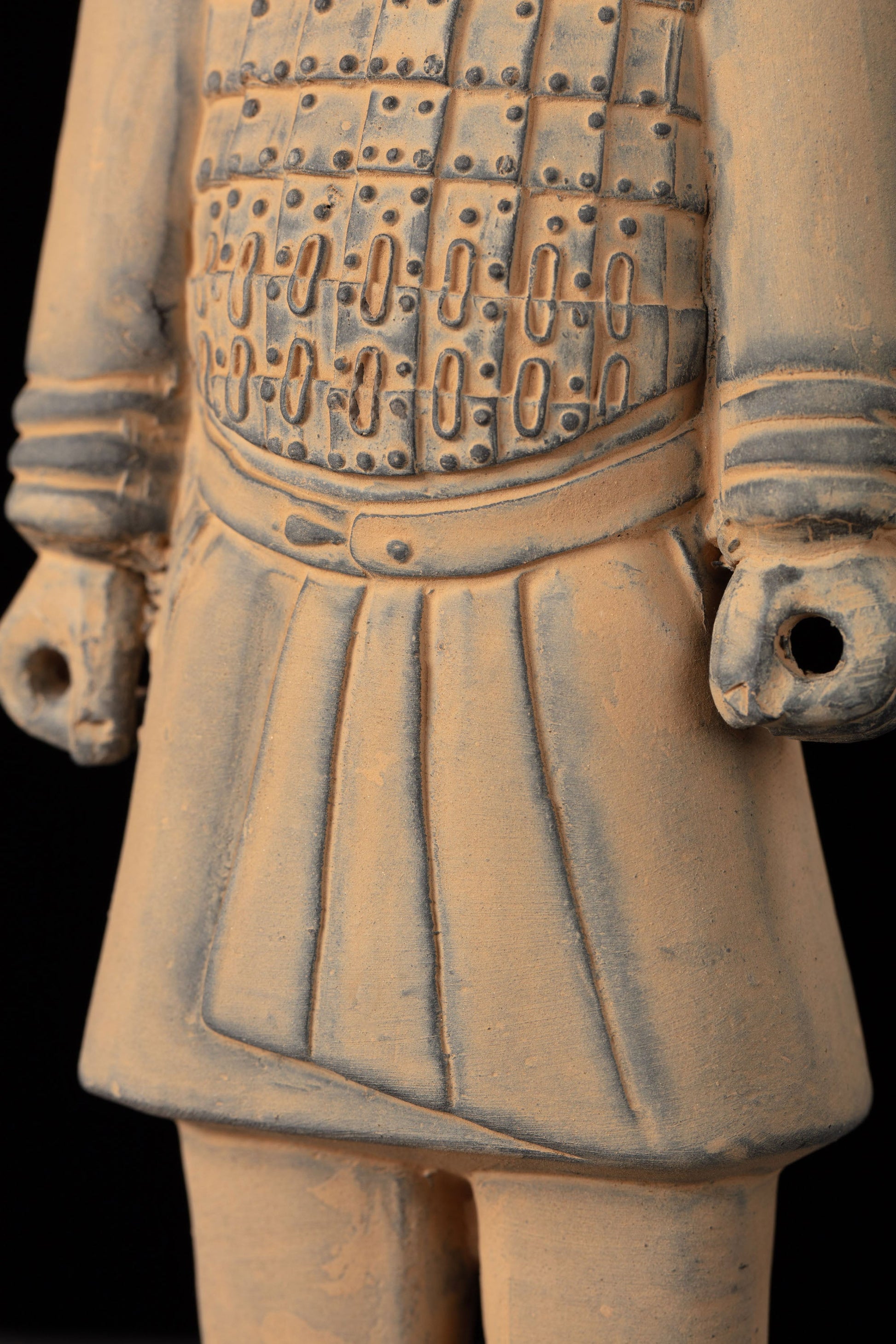 25CM Cavalryman - CLAYARMY-Zoomed-in shot focusing on the weaponry and accessories of the 25CM Cavalryman figurine, revealing the handcrafted details.