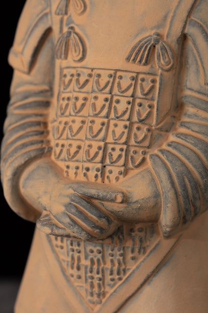 25CM General - CLAYARMY-Strategic Pose: Close-up of the 25CM General figurine, capturing a strategic pose with hands in a calculated position, reflecting the tactical prowess of a high-ranking officer.