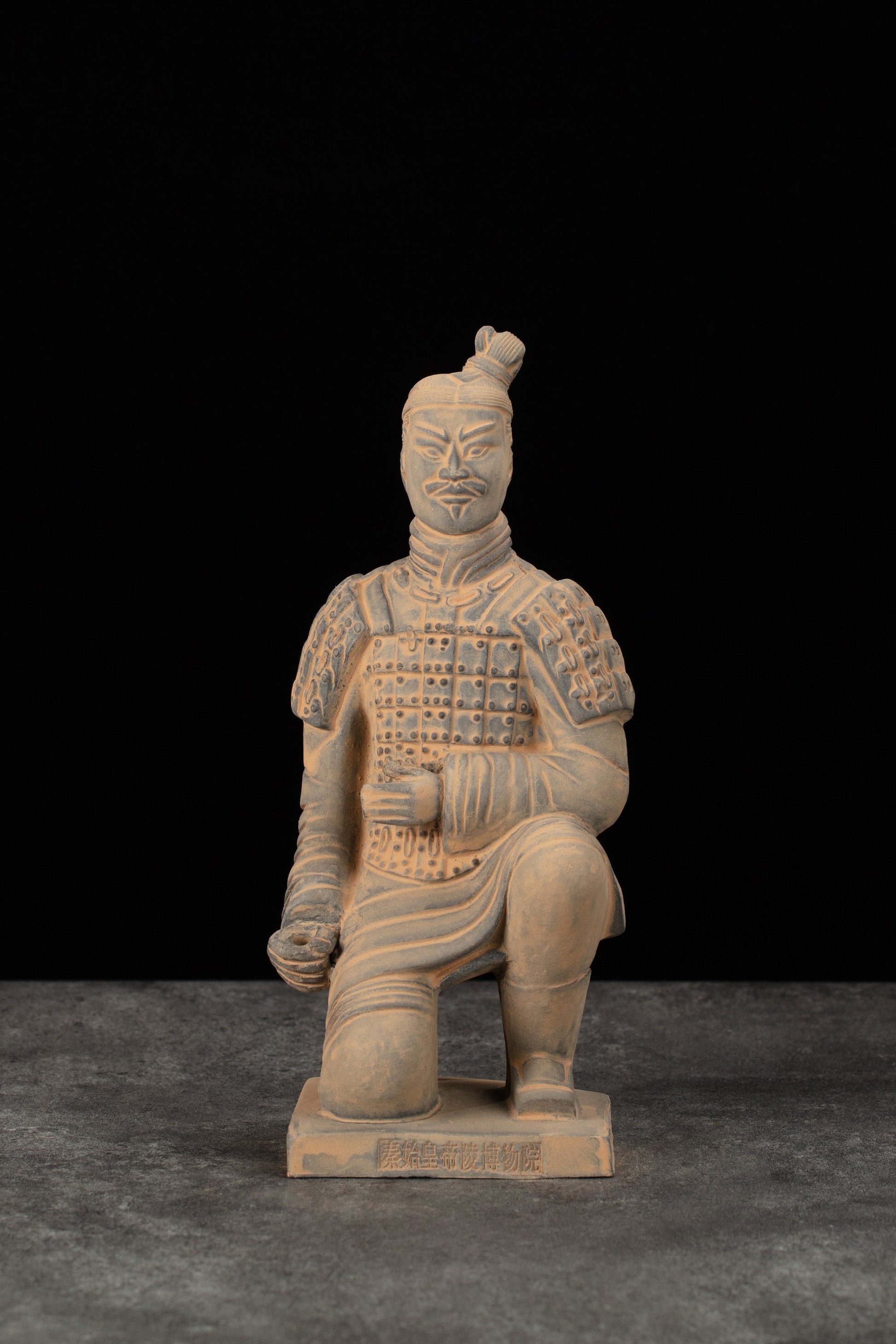 25CM Kneeling Archer - CLAYARMY-25CM Kneeling Archer Replica - Refined Elegance in Terracotta Soldiers Collection