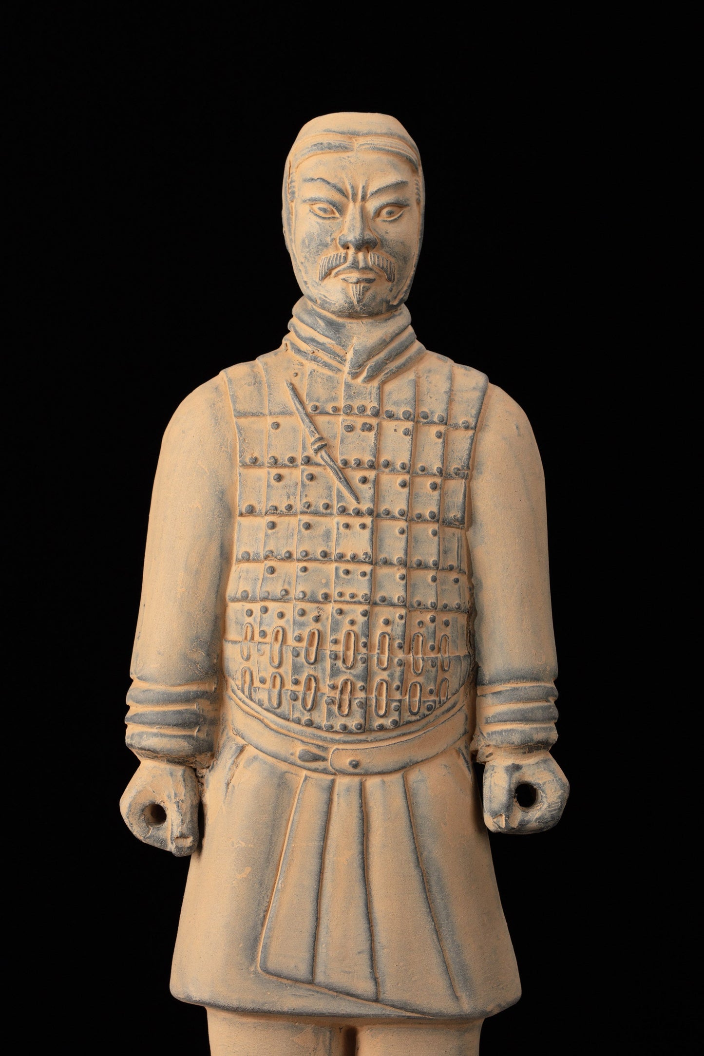 25CM Cavalryman - CLAYARMY-Close-up of the 25CM Cavalryman replica's face, highlighting the red accents on armor and the determined expression.