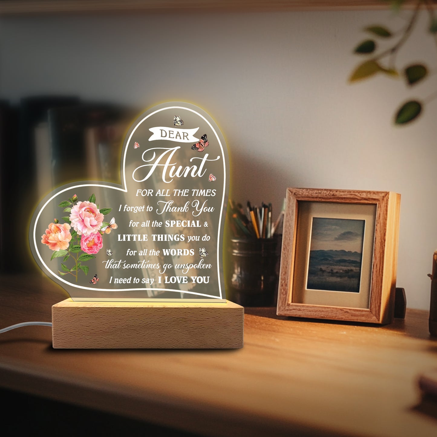 Veilleuse en acrylique en forme de cœur personnalisée - Cadre floral et message gravé au laser