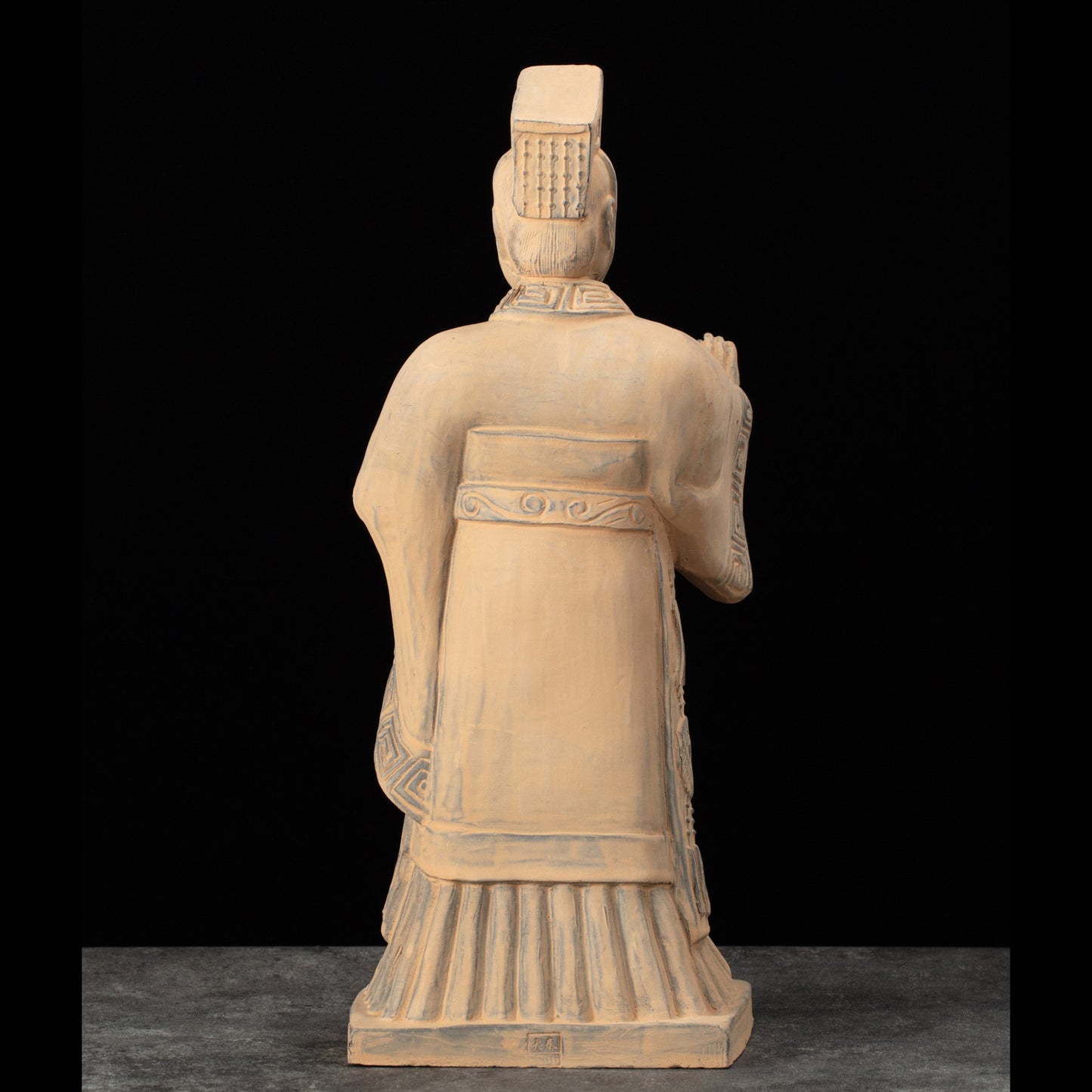 35CM Emperor - CLAYARMY -Majestic representation of Clayarmy's 35CM Emperor Qin Terracotta Warrior, a larger-than-life tribute to ancient China.