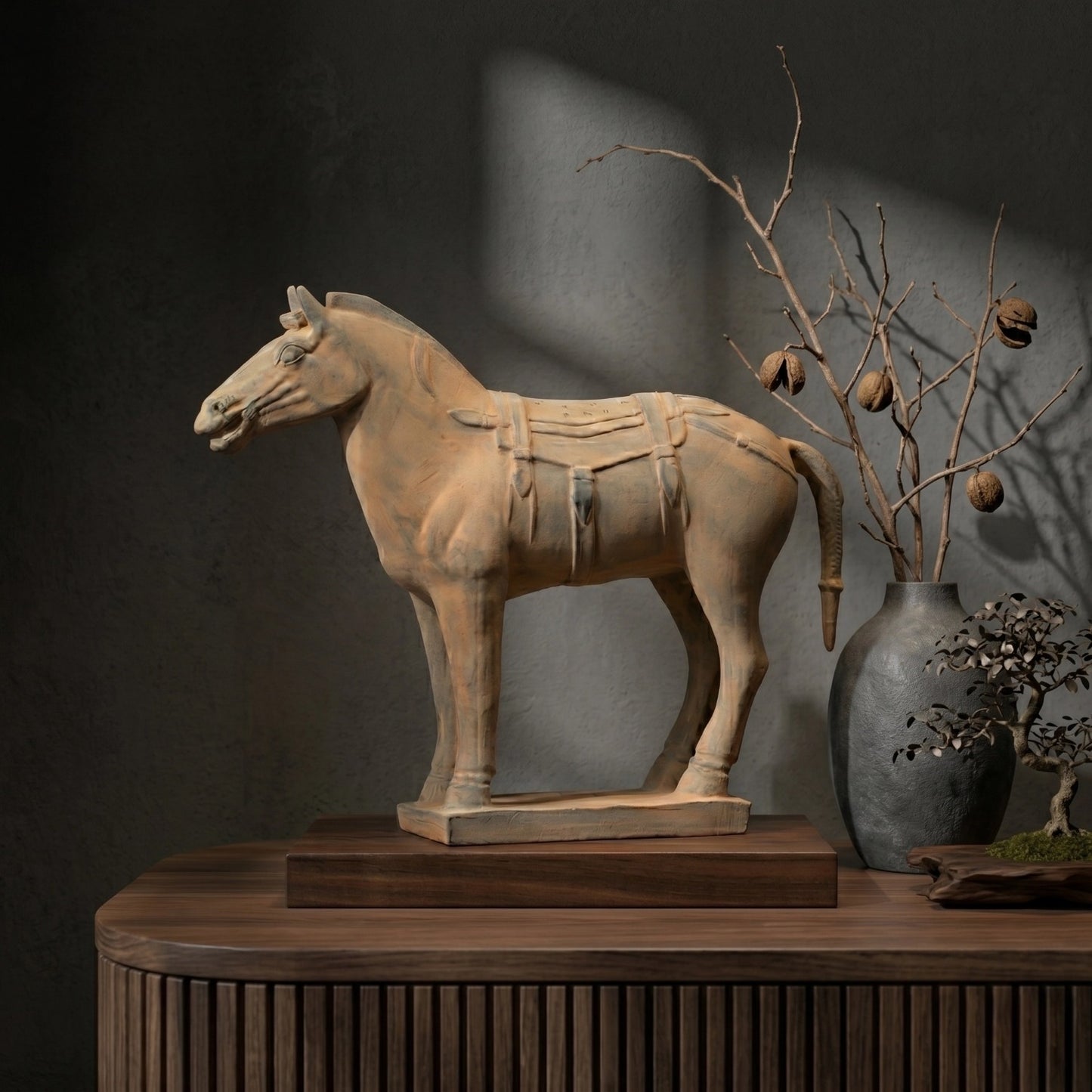 35CM Horse - CLAYARMY -Close-up of the hooves, revealing the meticulous attention to detail in our 35CM Clayarmy Terracotta Horse.