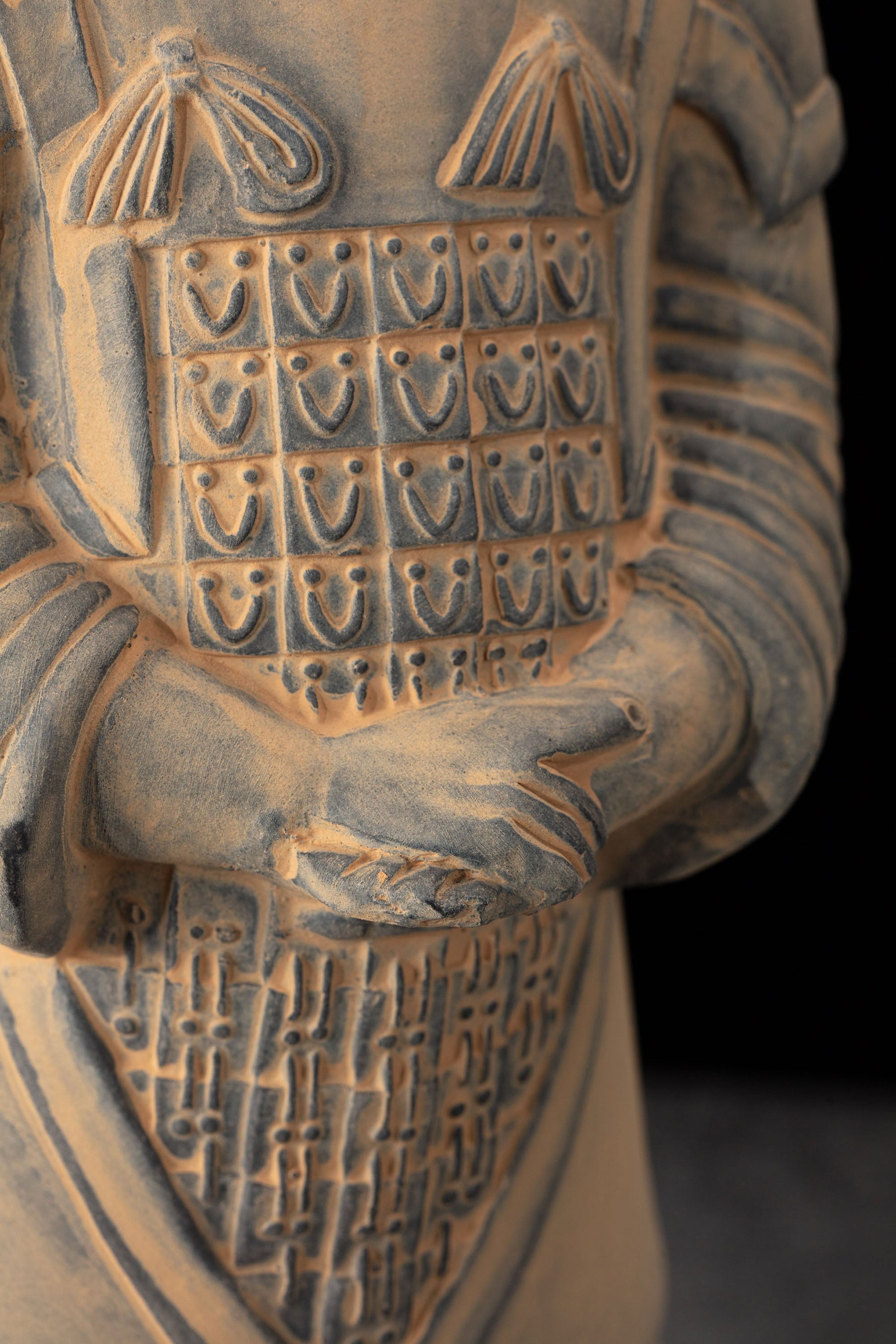 35CM General - CLAYARMY-Strategic Leadership: Close-up of the 35CM General figurine, embodying strategic leadership with hands in a poised position, reflecting the wisdom of a seasoned officer.