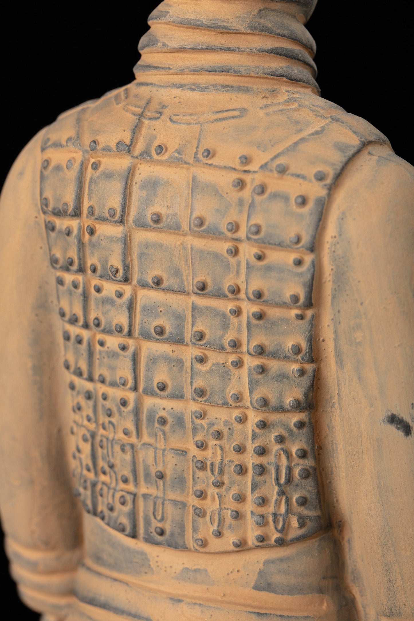 35CM Cavalryman - CLAYARMY-Comparative shot presenting the 35CM Cavalryman replica alongside historical references, underlining the attention to accuracy in design.