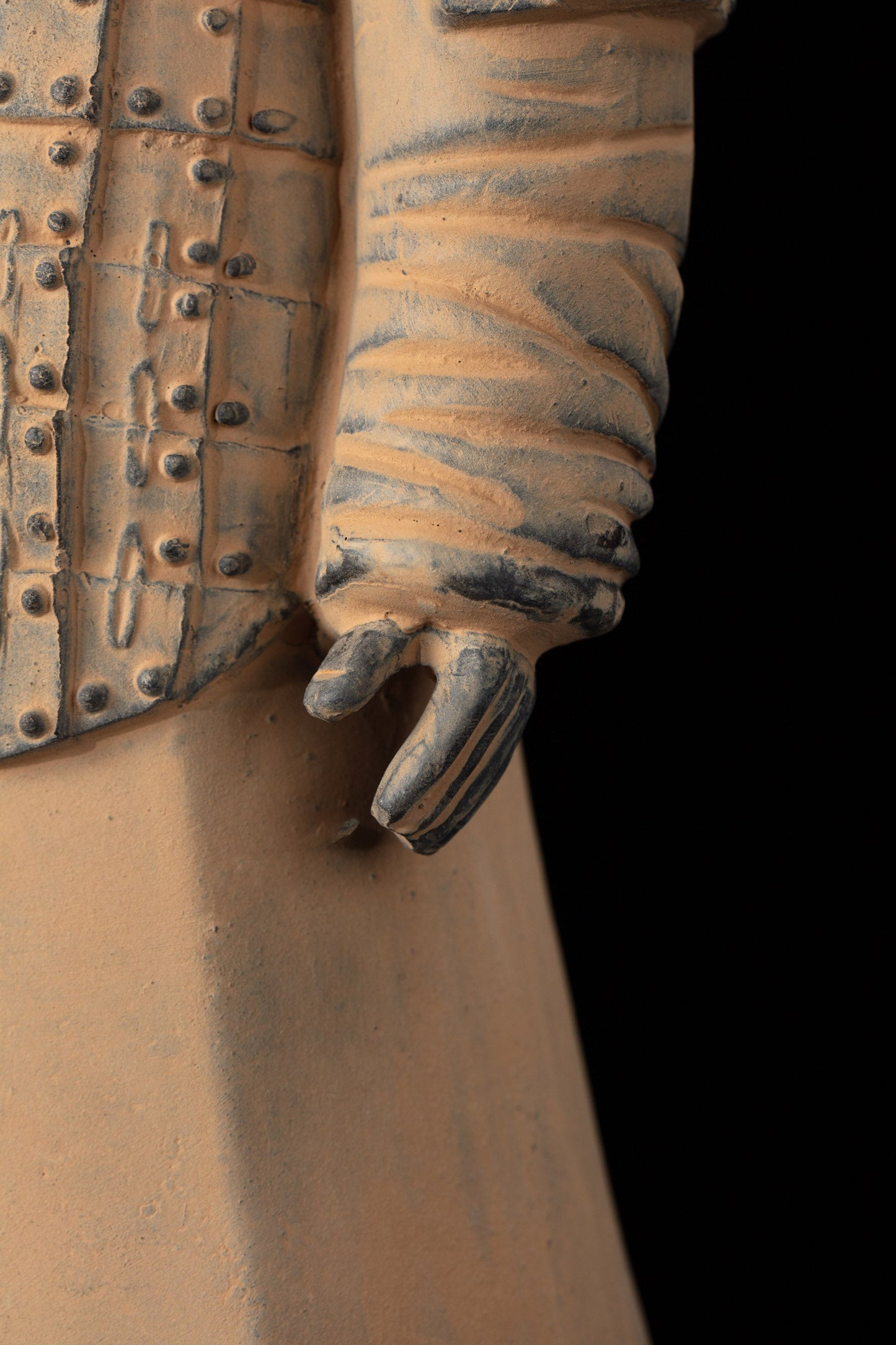 35CM Soldier - CLAYARMY-35CM Terracotta Soldier Figurine Close-up