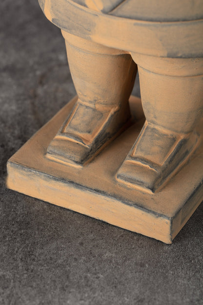 35CM General - CLAYARMY-Commanding Stance: Detailed shot of the 35CM General's commanding stance, showcasing the strength and resilience expected of a high-ranking officer.