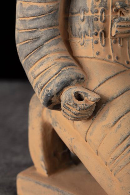 35CM Kneeling Archer - CLAYARMY-Unique angle capturing the hand-painted footwear and base details on the 35CM Kneeling Archer.