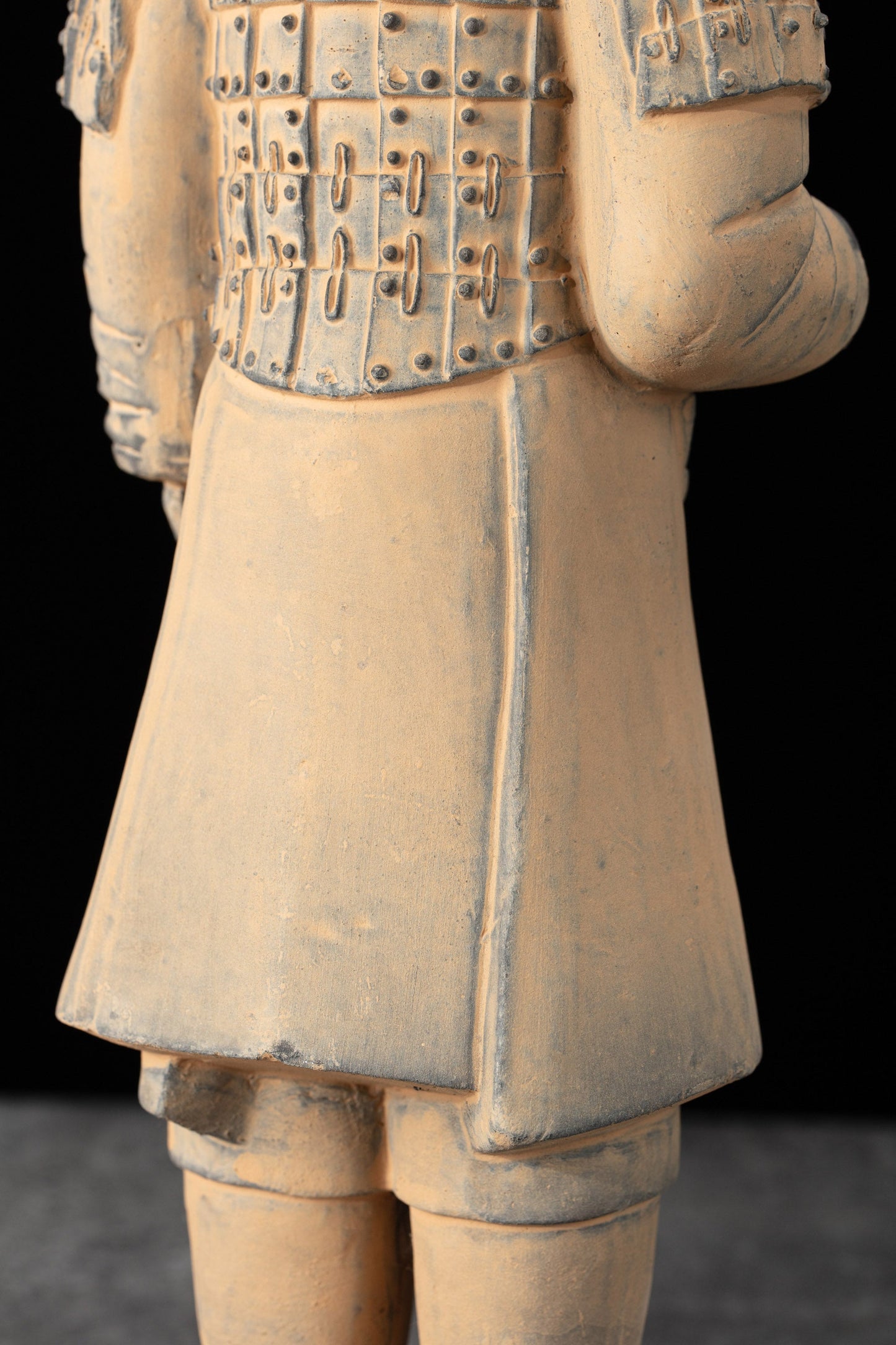 35CM Soldier - CLAYARMY-35CM Terracotta Soldier Figurine Close-up