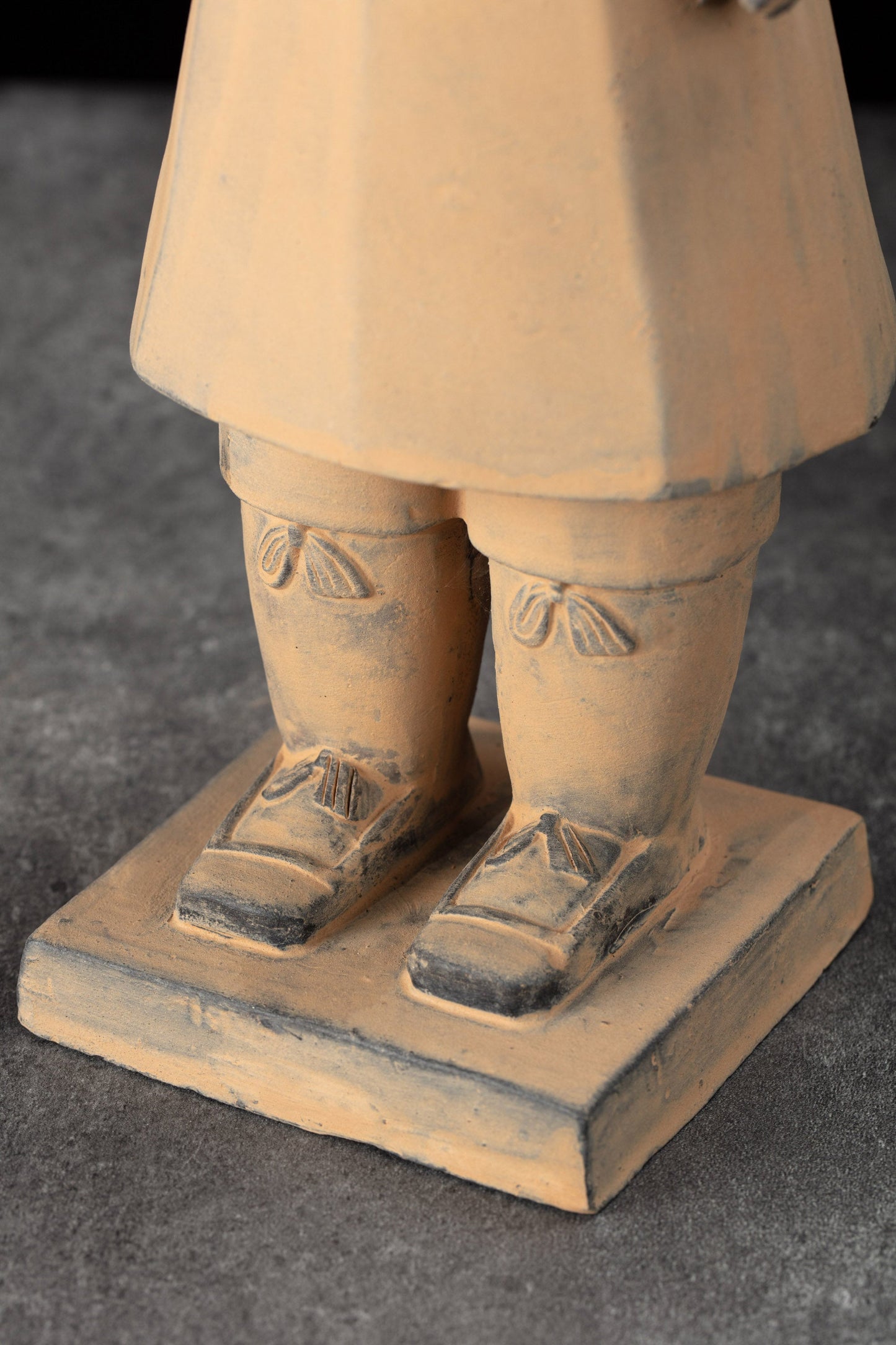 35CM Soldier - CLAYARMY-35CM Terracotta Soldier Figurine Close-up