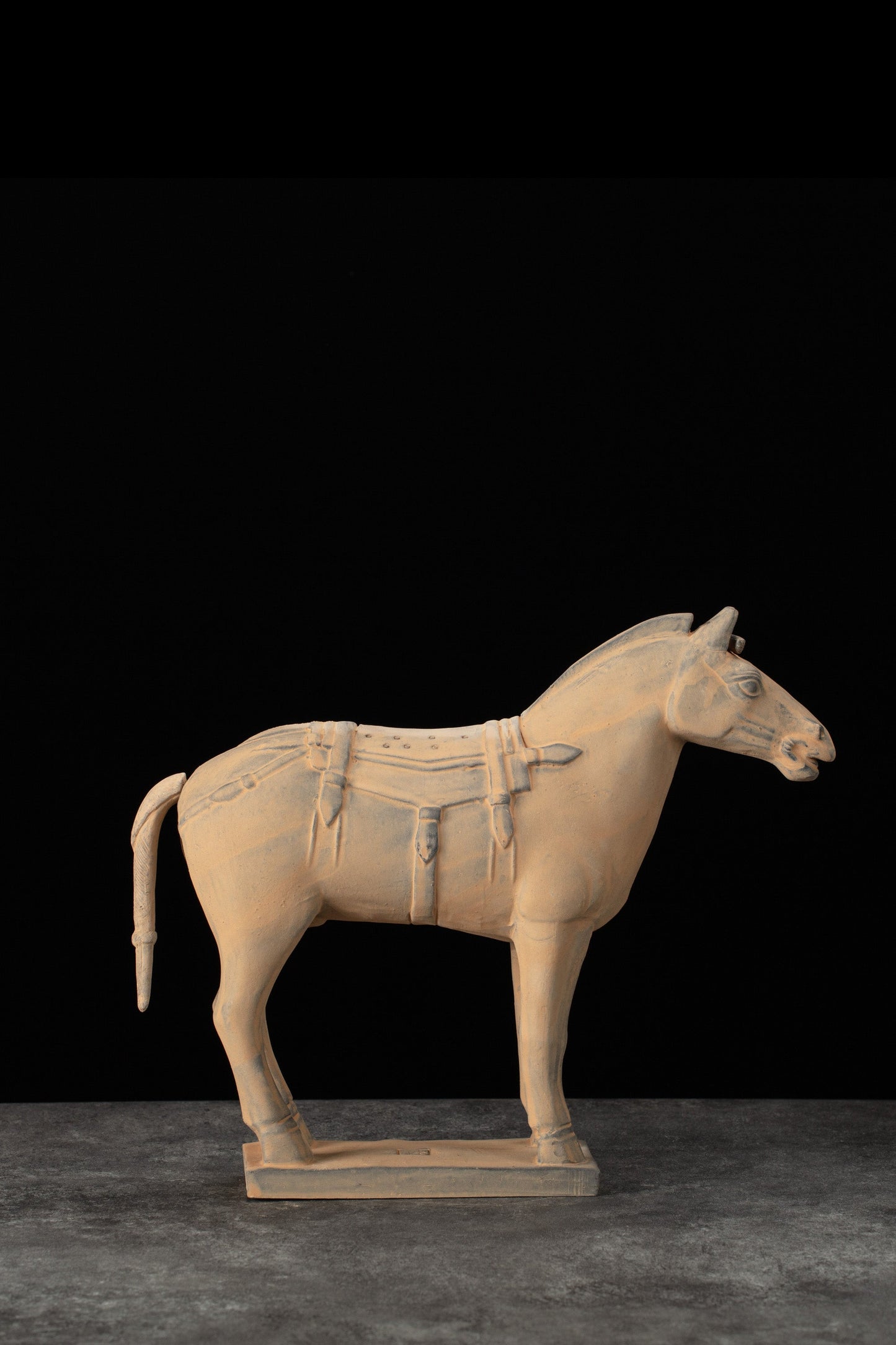 35CM Horse - CLAYARMY -Side view capturing the majestic posture and lifelike proportions of our 35CM Clayarmy Terracotta Horse.