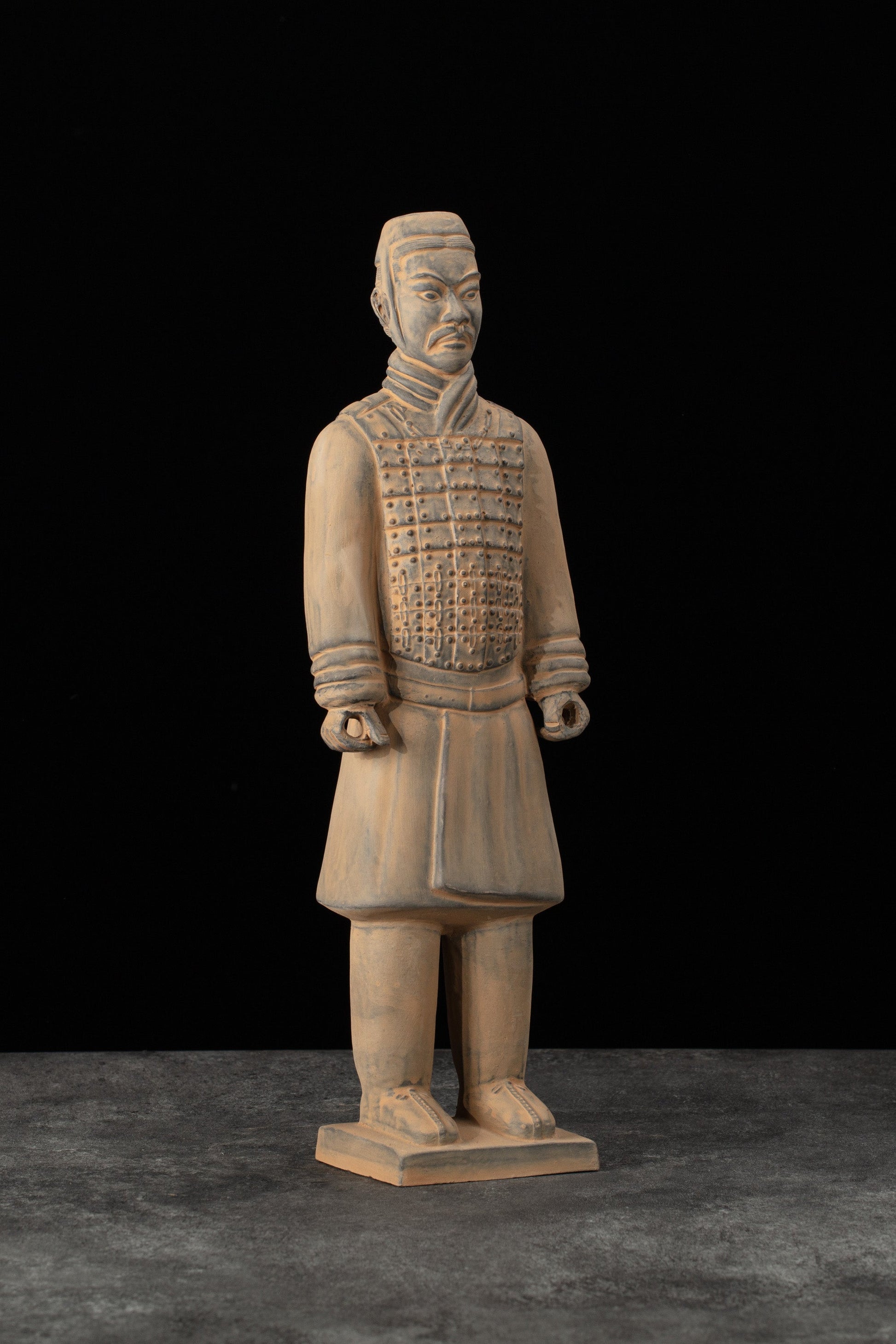 35CM Cavalryman - CLAYARMY-Dynamic side profile showcasing the 35CM Cavalryman figurine in action, emphasizing the determined expression and unique pose.