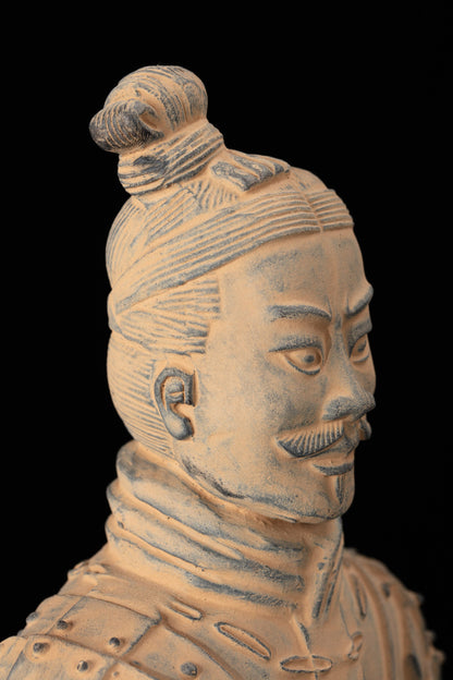 35CM Soldier - CLAYARMY-35CM Terracotta Soldier Figurine Close-up