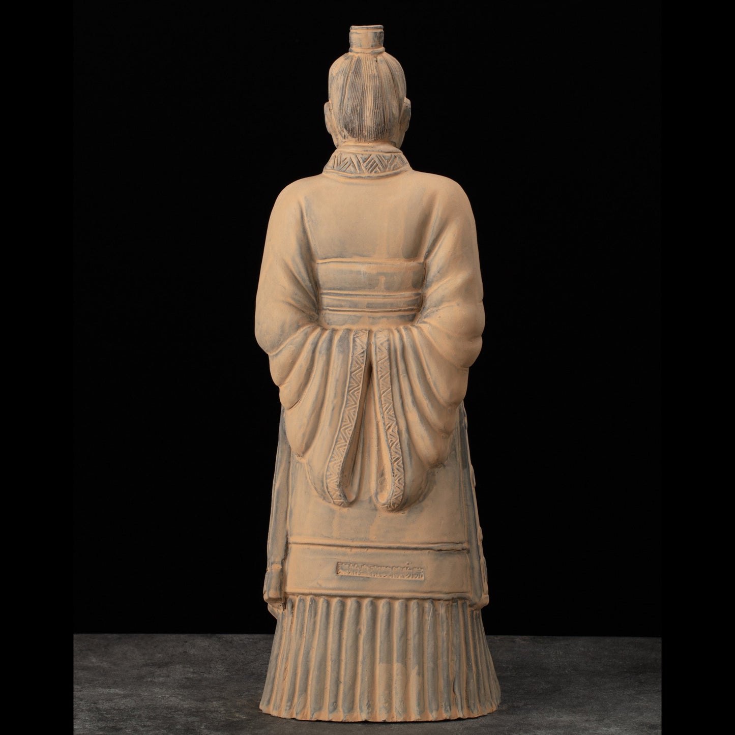 45CM Emperor - CLAYARMY -Unique angle showcasing the formidable presence of Clayarmy's 45CM Emperor Qin Terracotta Warrior.