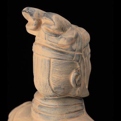 45CM General - CLAYARMY-Dynamic Command Pose: Dynamic view of the 45CM Terracotta Army General, capturing a dynamic command pose that adds movement and energy to the figurine.