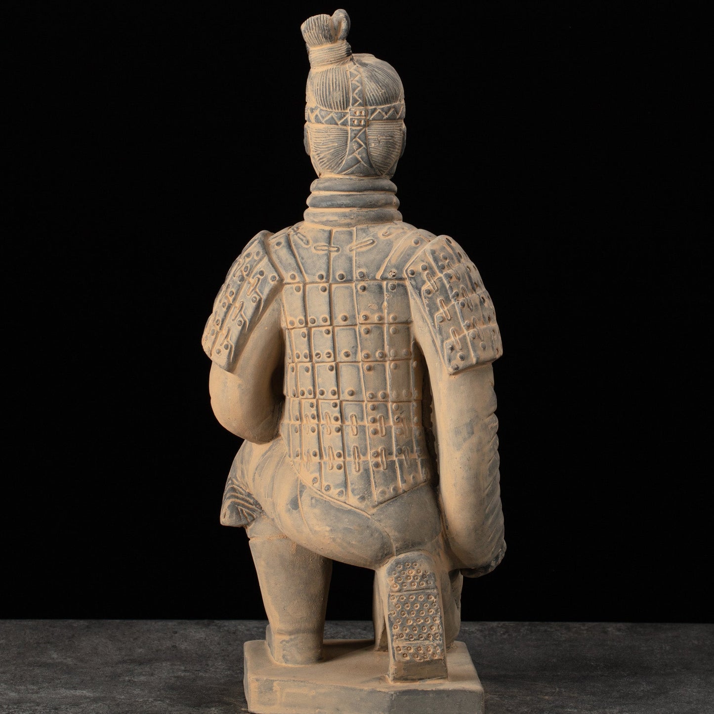 45CM Kneeling Archer - CLAYARMY-Rear view showcasing the back details and hand-painted elements of the 45CM Kneeling Archer.