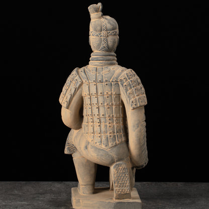 45CM Kneeling Archer - CLAYARMY-Rear view showcasing the back details and hand-painted elements of the 45CM Kneeling Archer.