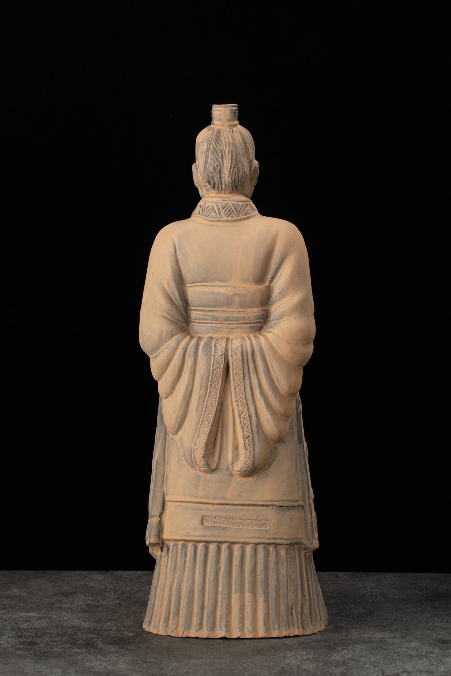 45CM Emperor - CLAYARMY -Unique angle showcasing the formidable presence of Clayarmy's 45CM Emperor Qin Terracotta Warrior.