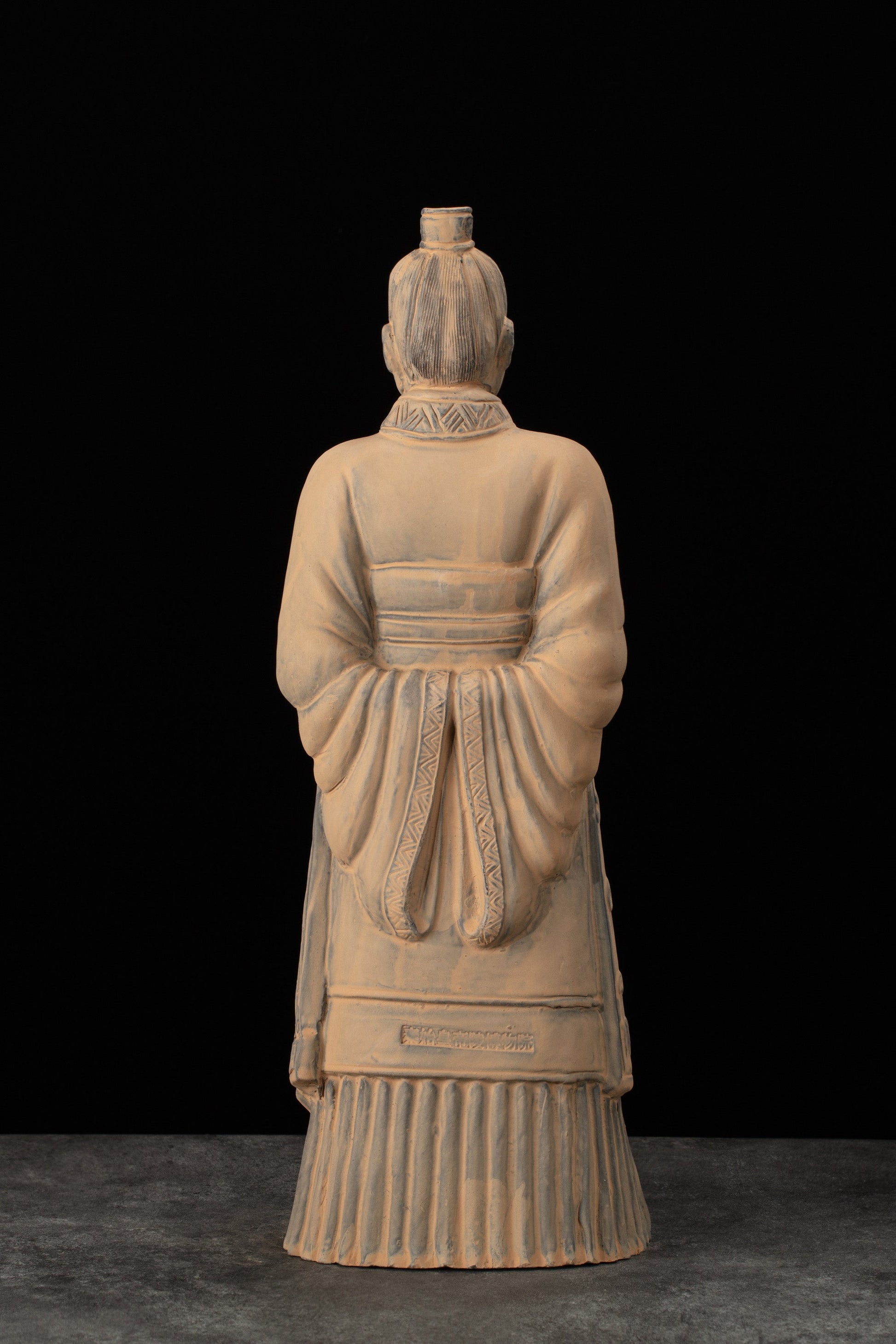 45CM Emperor - CLAYARMY -Unique angle showcasing the formidable presence of Clayarmy's 45CM Emperor Qin Terracotta Warrior.