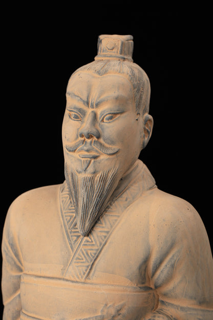 45CM Emperor - CLAYARMY -Close-up detail of the face of the 45CM Emperor Qin Terracotta Warrior, capturing the regal expression and historical significance.