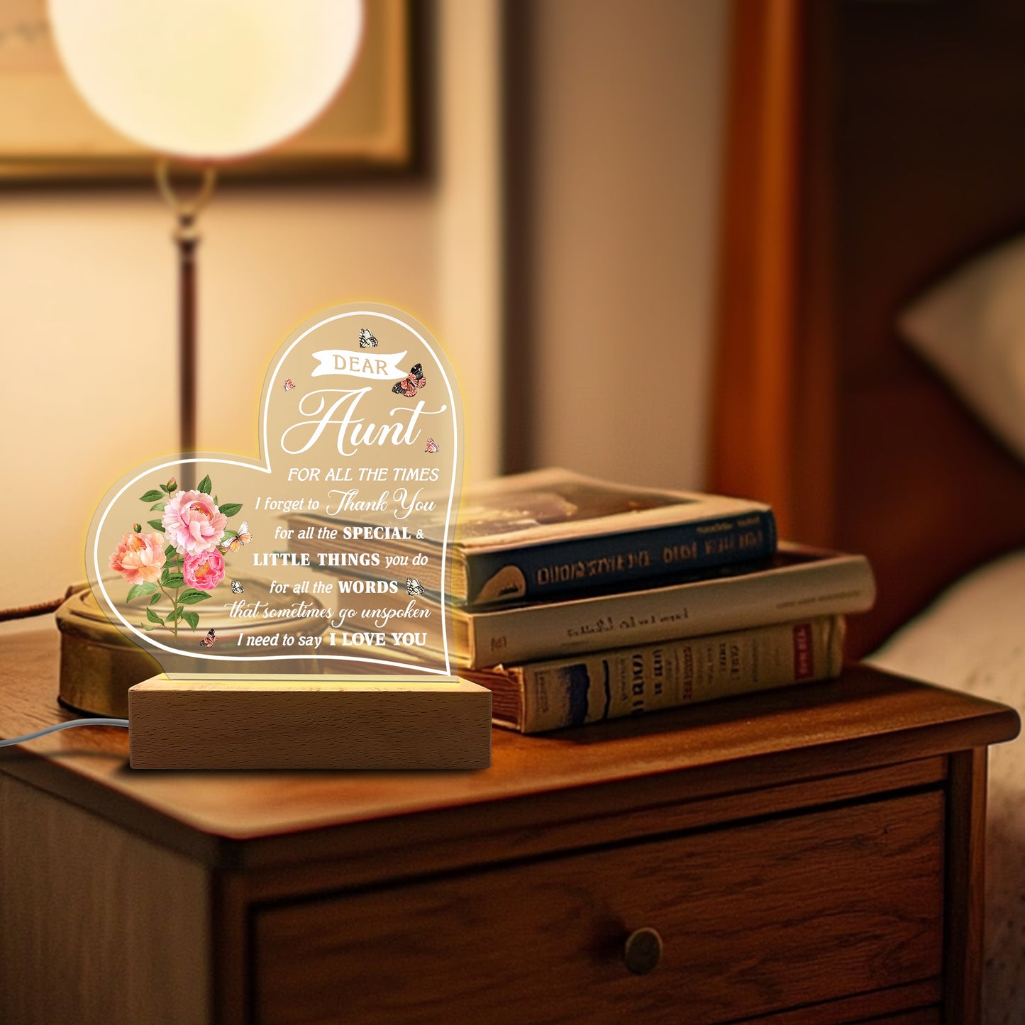 Veilleuse en acrylique en forme de cœur personnalisée - Cadre floral et message gravé au laser