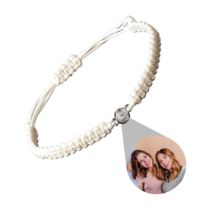 Individuelles Fotoarmband mit Projektionsstein – Personalisierter Erinnerungsschmuck aus Wachsseil