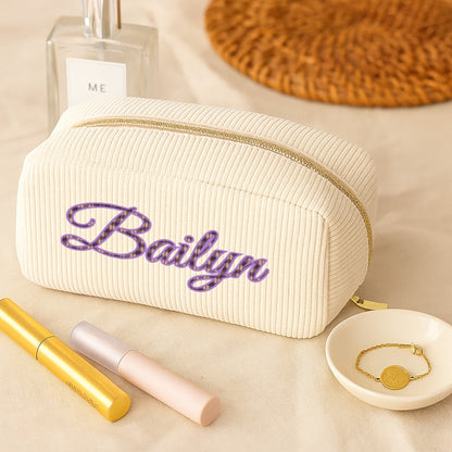 Kulturbeutel aus Cord mit individuellem Namen – Personalisierter Reisebeutel