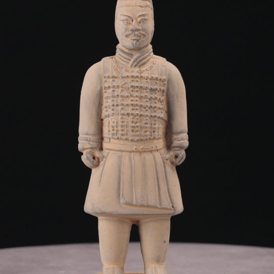 15CM Cavalryman - CLAYARMY-Close and detailed look at the 15CM Terracotta Army Cavalryman's overall presentation, providing a comprehensive view of the figurine's craftsmanship.